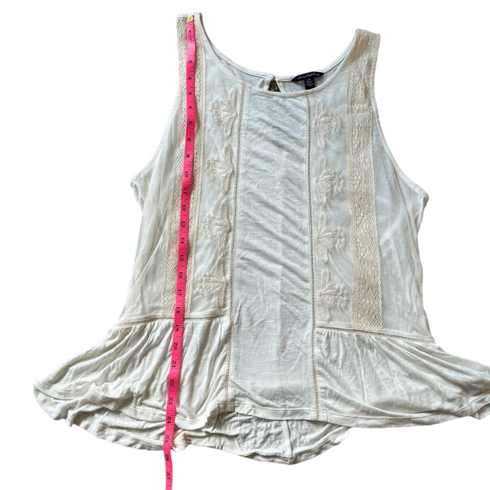 NWT American Eagle Outfitters Sleeveless Blouse W/ Lace Crochet Trim - Sz Large - Picture 5 of 8